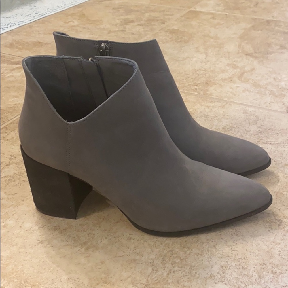 Vince Camuto Gray Grey Kathrina Leather Bootie